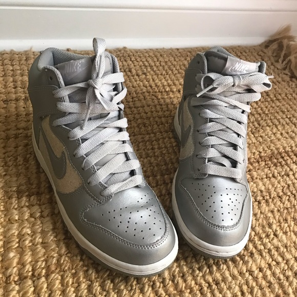 nike dunk high silver